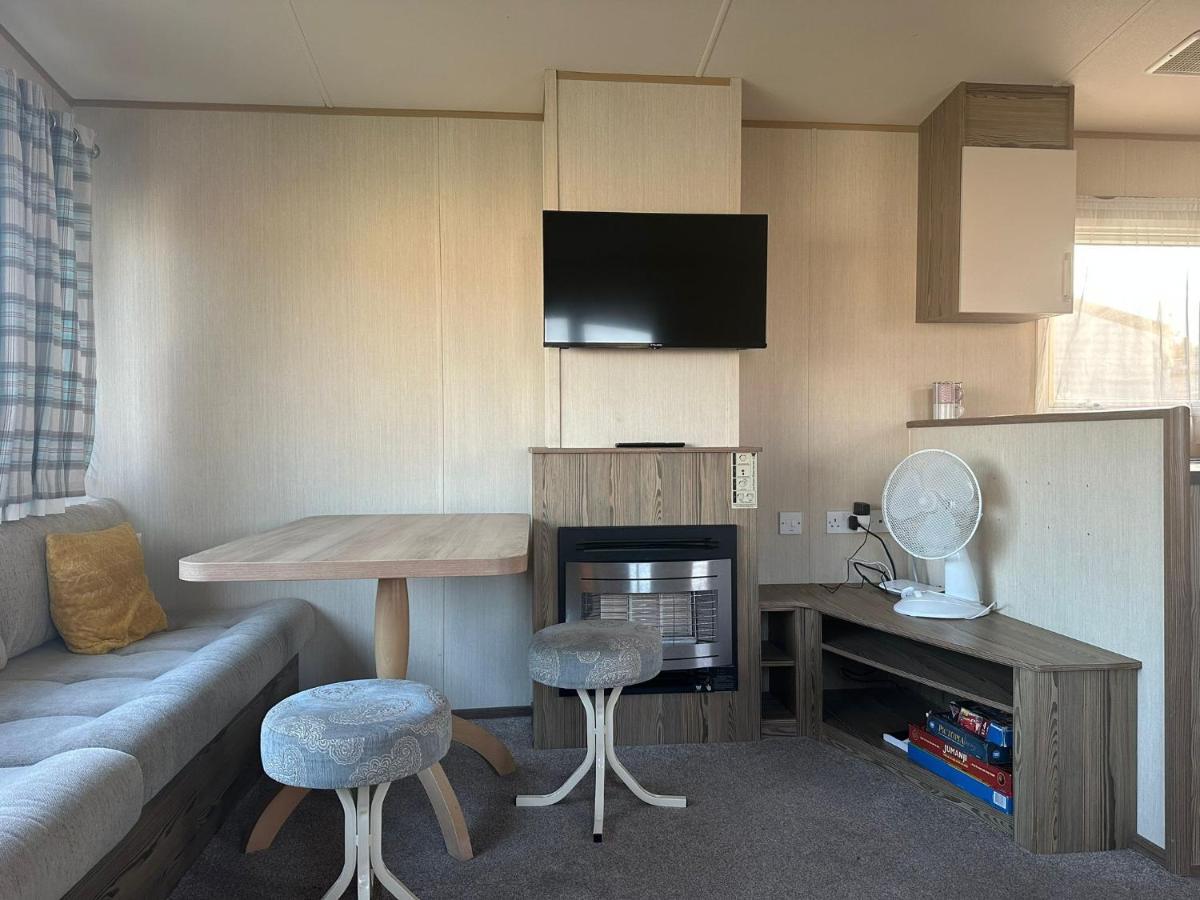 Seawick 2-Bed 6 Berth Caravan With Free Wifi Villa แคลกตัน-ออน-ซี ภายนอก รูปภาพ