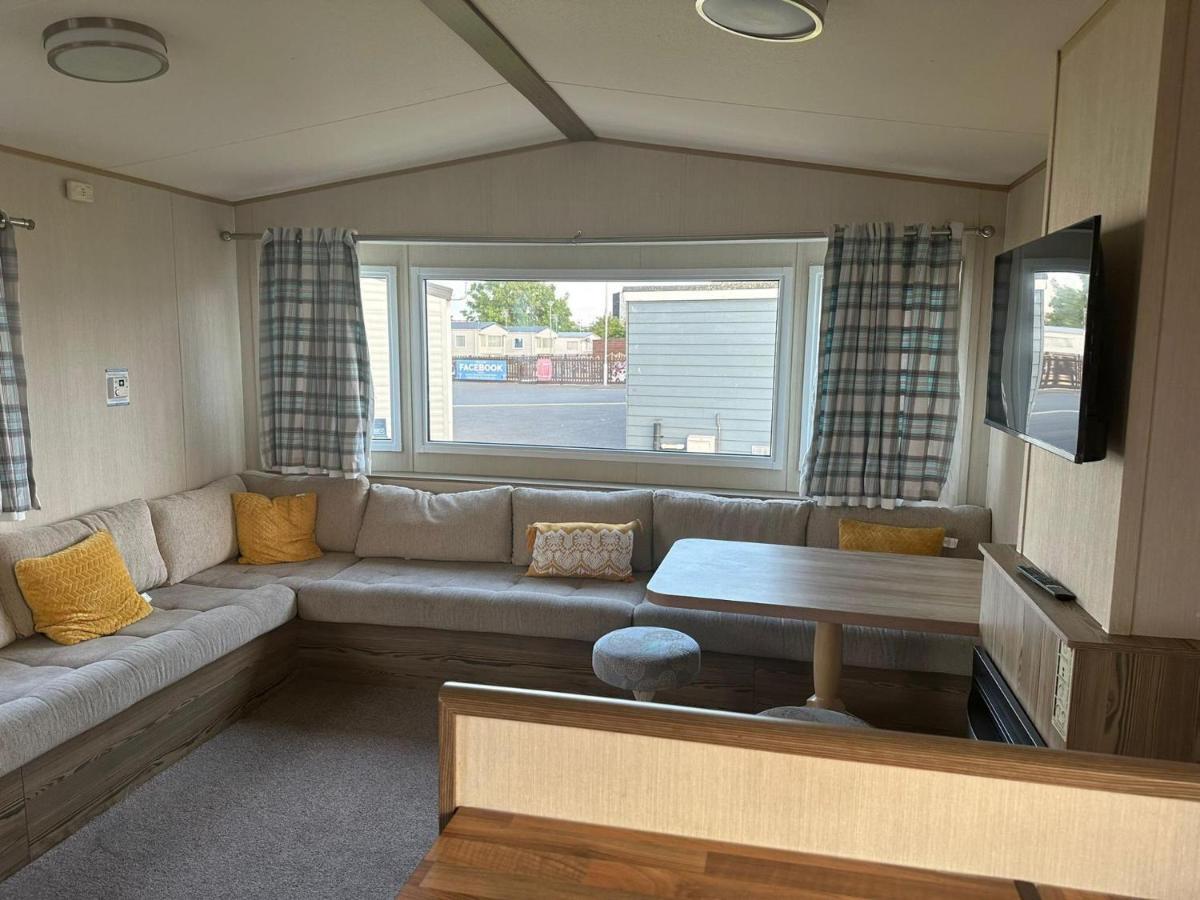 Seawick 2-Bed 6 Berth Caravan With Free Wifi Villa แคลกตัน-ออน-ซี ภายนอก รูปภาพ